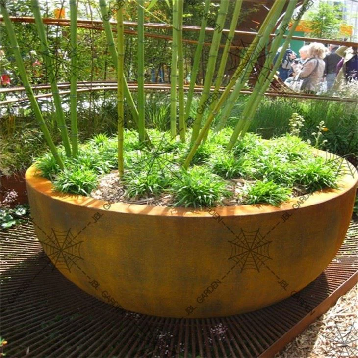 25 Inch Pot
