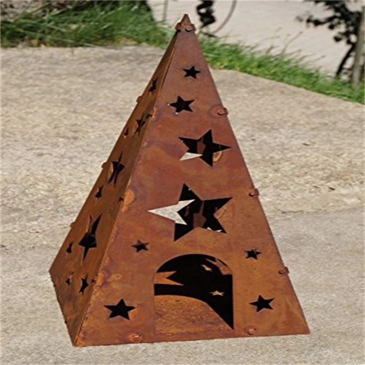 Metal Garden Ornaments