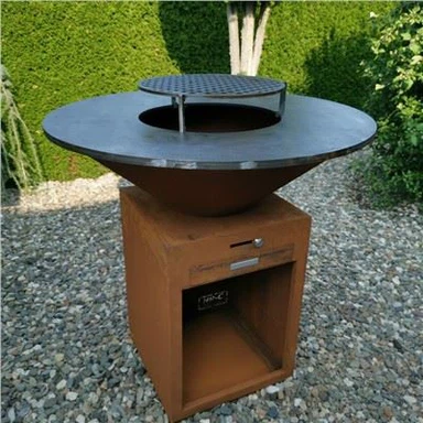Corten Steel Fire Pit -grilli ulkona keittogrillillä